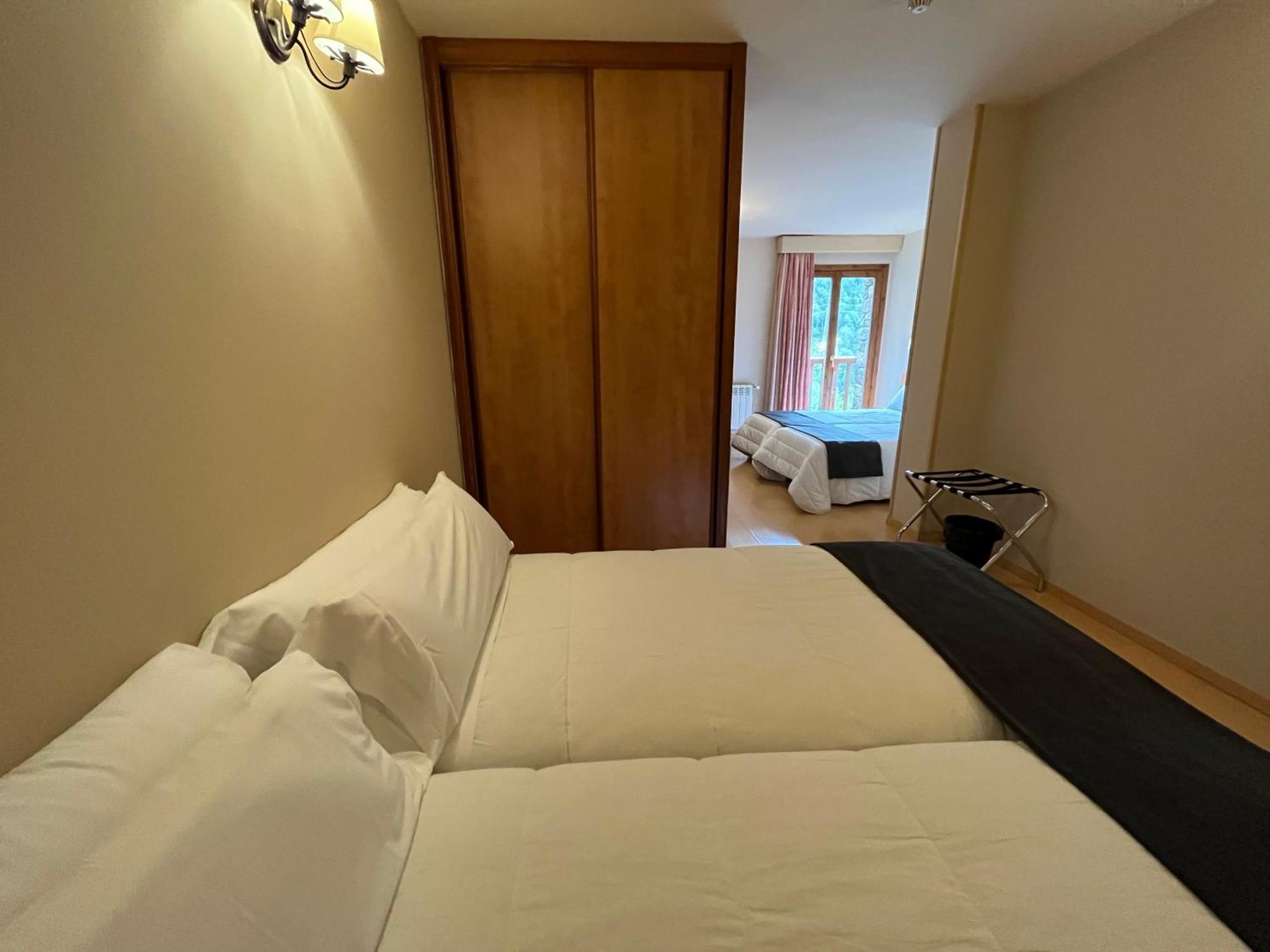 Wuau! Hotel Segle XX Ransol Εξωτερικό φωτογραφία