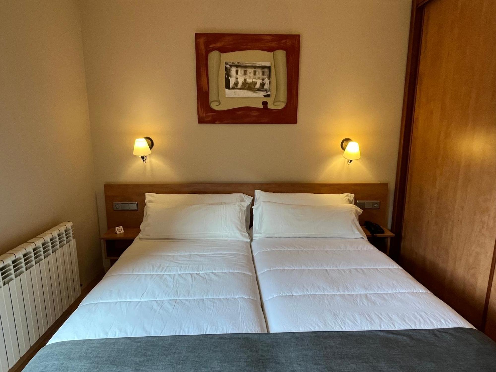 Wuau! Hotel Segle XX Ransol Εξωτερικό φωτογραφία
