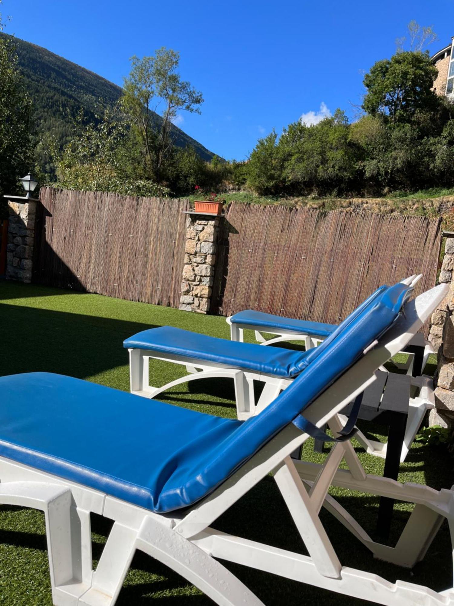 Wuau! Hotel Segle XX Ransol Εξωτερικό φωτογραφία