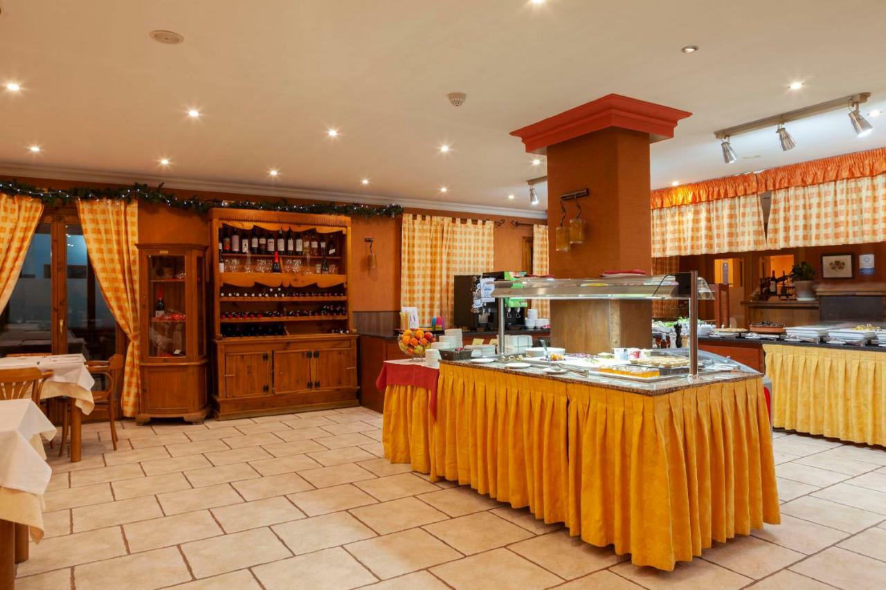Wuau! Hotel Segle XX Ransol Εξωτερικό φωτογραφία